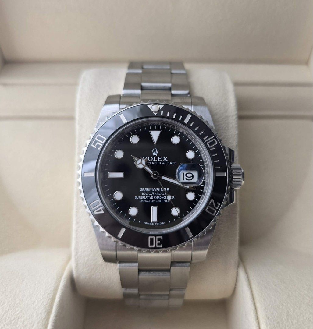 Rolex Submariner Date (Category: Luxury Watches) located in Manila. Submitted by rhyswatchph (Listing ID 1421508846, Image 2). Description: Rolex Submariner with Date 40mm 116610LN Full Set 9.8/10 condition 2017 - Foreign AD San Juan City/New Manila QC On hand.