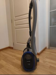 (Category: ) located in . Submitted by fuesiker (Listing ID 1421496238, Image 1). Description: .