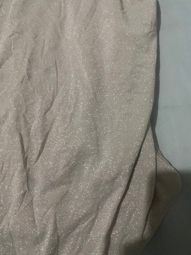 Shimmery beige bodysuit (Category: Sleeveless) located in Manila. Submitted by brandedclothes (Listing ID 1421501520, Image 3). Description: .
