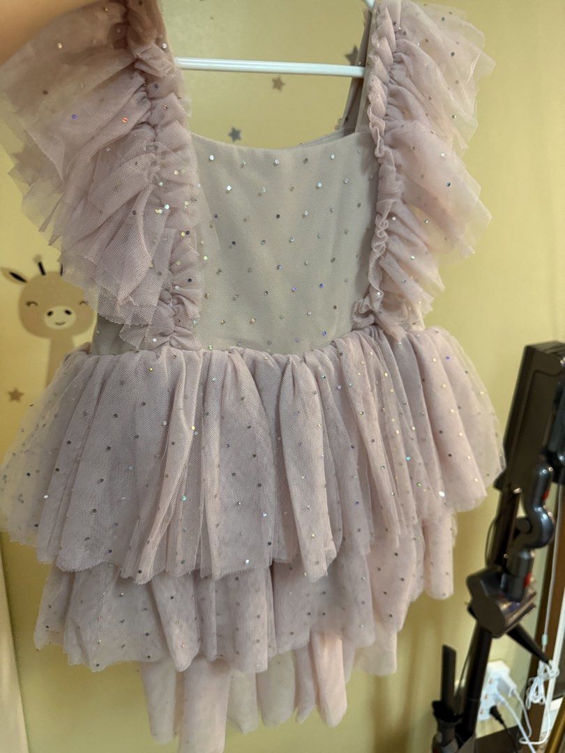 Spinkiewear Sparkly Tulle Dress (Category: Babies & Kids Fashion) located in Quezon City. Submitted by actank (Listing ID 1421453404, Image 2). Description: Size 2/3.