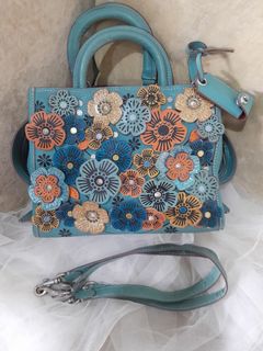 (Kategori: ) berada di . Dikirim oleh devandrafi94663 (ID iklan 1421547253, Gambar 1). Deskripsi: .