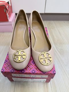 （分類：）位於 。 由 puiyubb 提交（商品編號 1421596138，圖片 1）。簡介： 。