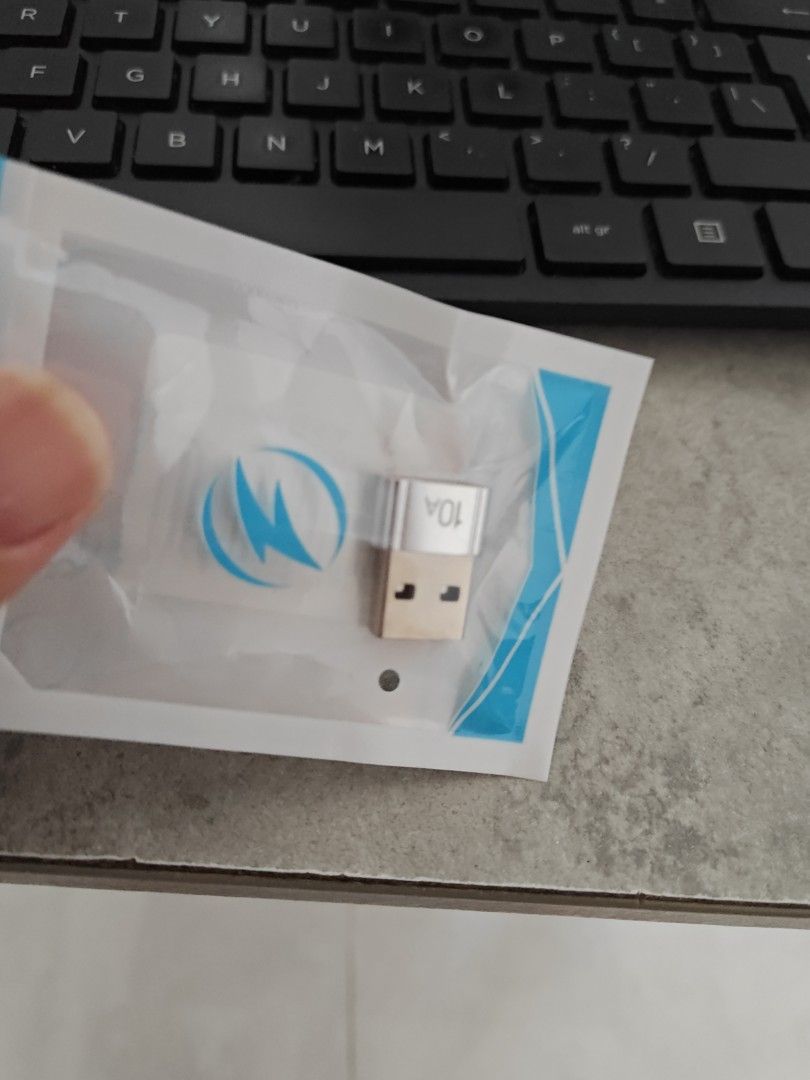 USB C to normal USB A65561372175873112
