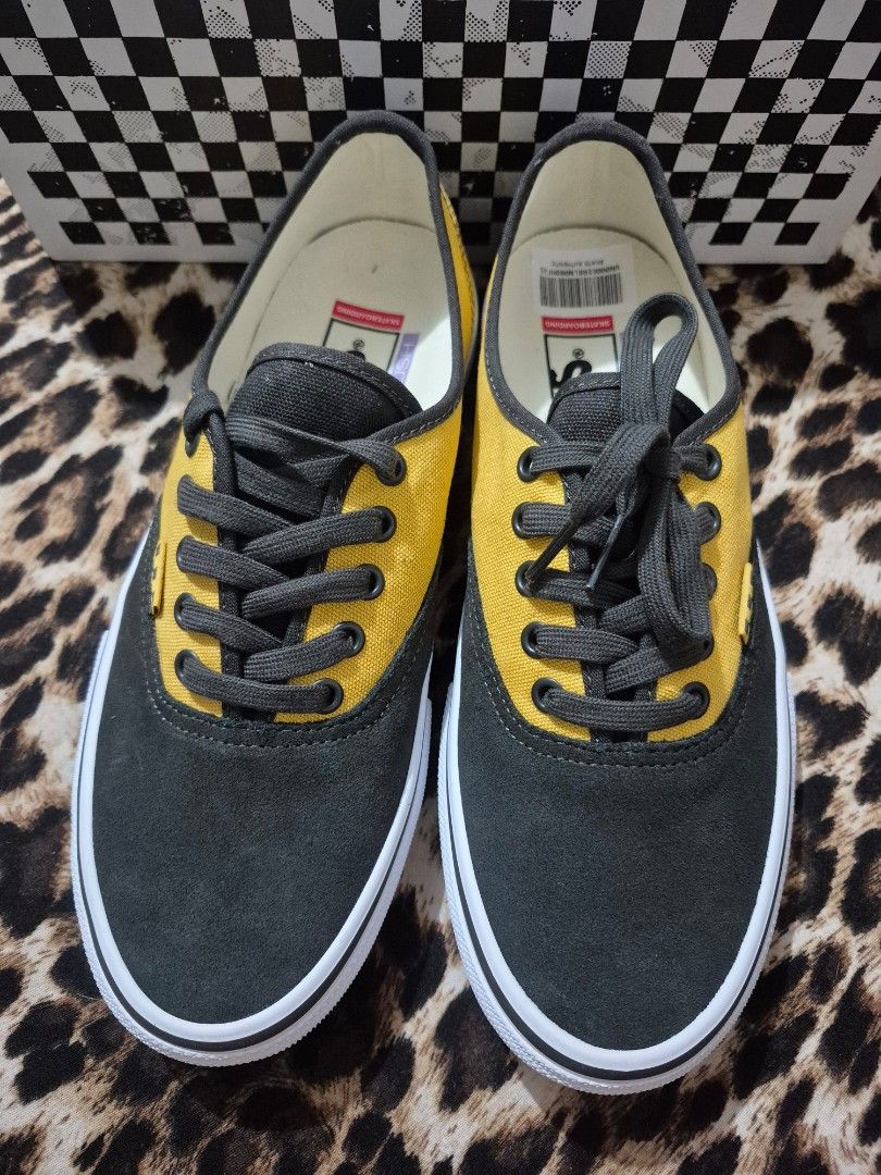 Vans Skate Authentic Fade Black/Mustard (Category: Sneakers) located in Caloocan City. Submitted by danahsaur (Listing ID 1421597306, Image 1). Description: - Vans Skate Authentic shoes - Color: Black and Mustard - Size: UK 7 / EUR 40.5 / CM 26.0 - Classic lace-up design - White sole - Brand new, never worn - Includes original box.