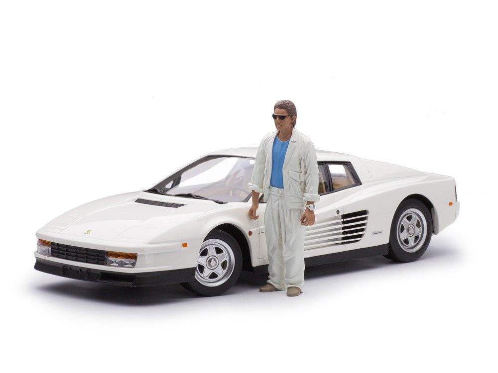 1:18 die cast 1984 ferrari testarossa Miami Vice w/ Sonny Crockett ...