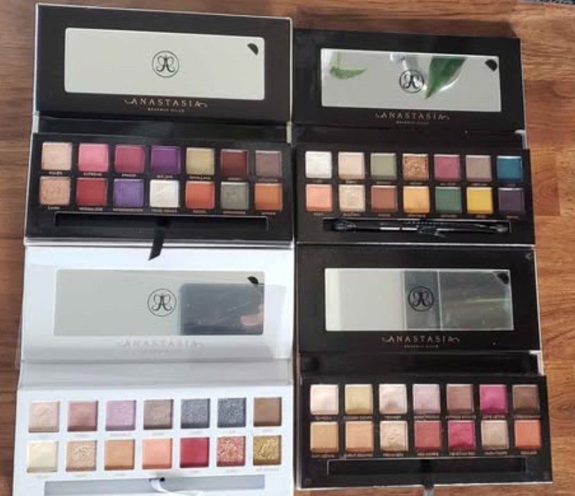 ABH Carli Bybel Eyeshadow Palette (Category: Makeup) located in Quezon City. Submitted by cheerupbby (Listing ID 1421788543, Image 2). Description: Swatched only for pictures. Anastasia Beverly Hills. Will ship when I get back home to the Philippines in October/November 2026. Note: I will only bring what is SOLD. Rfs: Decluttering 📍 QC Can ship thru lalamove or j&t.
