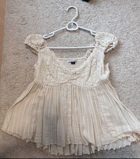 （分類：）位於 。 由 maddyysells 提交（商品編號 1421710724，圖片 1）。簡介： 。