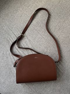 （分類：）位於 。 由 dc.chan812 提交（商品編號 1421749814，圖片 1）。簡介： 。