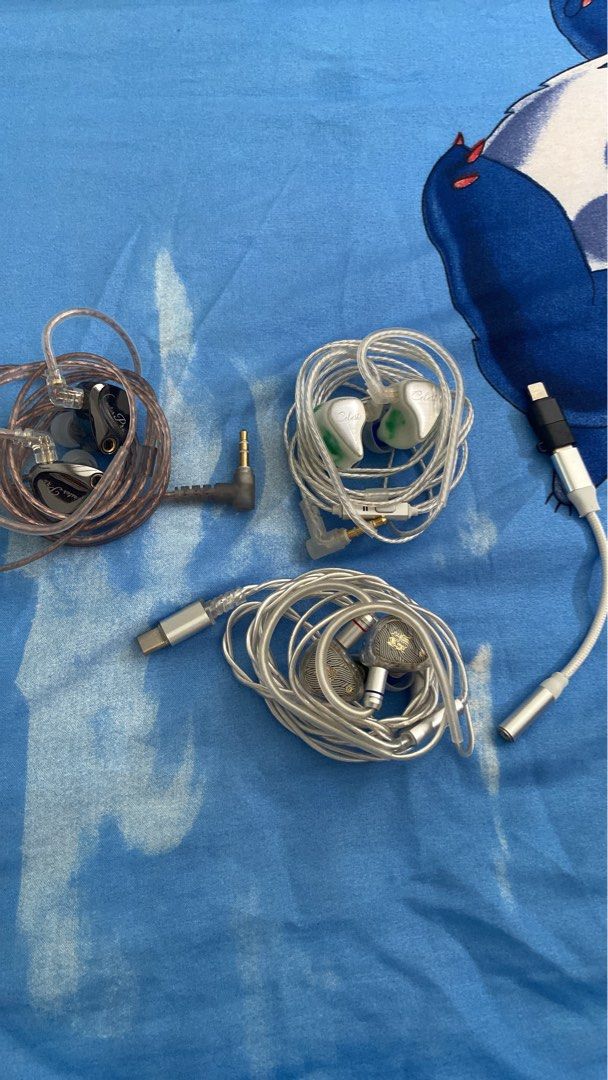 Assorted iems65561382644483110