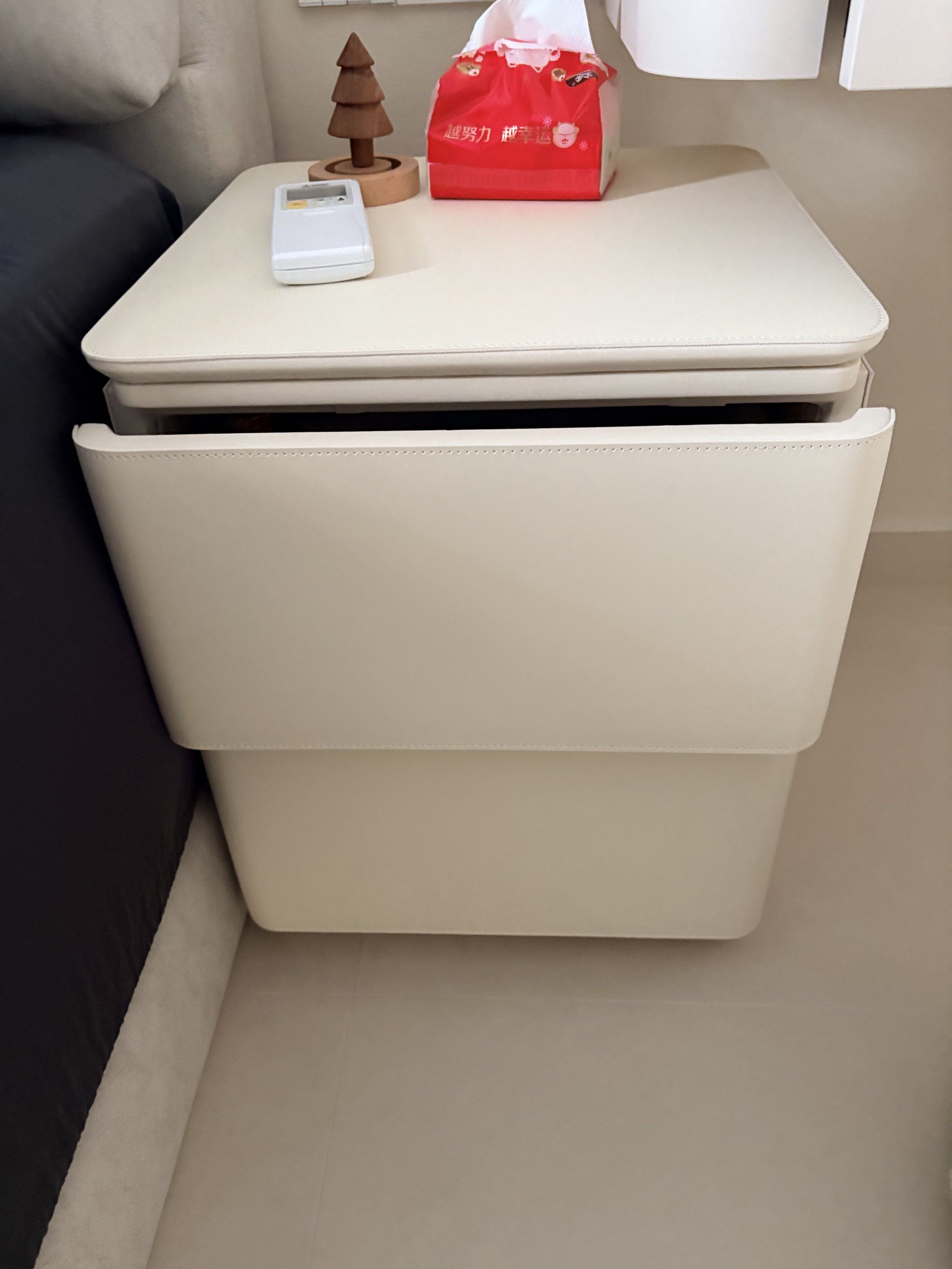 Bed side table (Category: Other Home Decor) located in Singapore. Submitted by jocelynrong (Listing ID 1421759588, Image 2). Description: Original $85 Brand new. Bought 2 and 1 can't fit the other side of bed case bought wrong size Self collection..