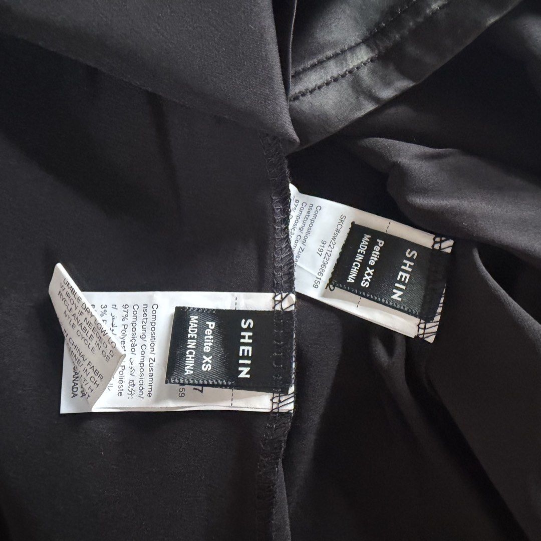 BFF twinning matchy sister dresses (Category: Dresses) located in Paranaque City. Submitted by shop.baesic (Listing ID 1421650372, Image 2). Description: - SHEIN PETITE black cami dress - Available sizes: Petite XS, Petite XXS - Made of a satin-like material - Great for a night out or special events 📍sold as set📍.