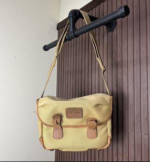 (Category: ) located in . Submitted by cabsygoods (Listing ID 1421688467, Image 1). Description: .