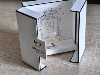 （分類：）位於 。 由 siuaddming98 提交（商品編號 1421704986，圖片 1）。簡介： 。