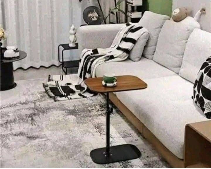 Coffee Table (Category: Coffee & Tea Tableware) located in Makati City. Submitted by oideme (Listing ID 1421643220, Image 3). Description: .