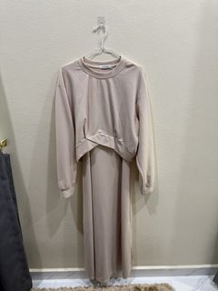 (Category: ) located in . Submitted by 9sweetpreloved (Listing ID 1421787787, Image 1). Description: .