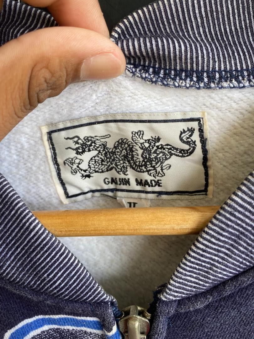 GASH MADE Cloud Pattern Jacket (Category: Coats, Jackets and Outerwear) located in Kuching. Submitted by wanmuhdharraz (Listing ID 1421710213, Image 2). Description: pit 23 labuh 26.