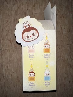 （分類：）位於 。 由 wai218ching 提交（商品編號 1421779825，圖片 1）。簡介： 。