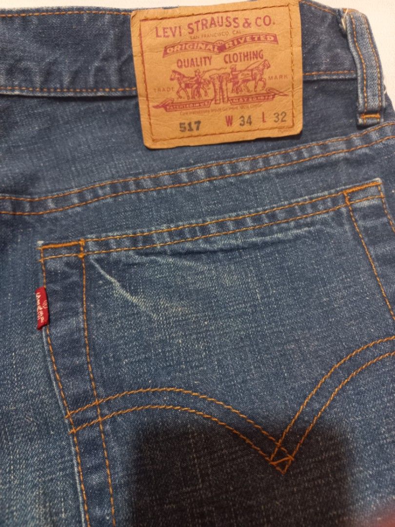 Levi's 517 Jeans W32 L32 (Category: Jeans) located in Baguio. Submitted by highticket75 (Listing ID 1421762765, Image 2). Description: - Classic Levi's 517 jeans in a medium blue wash. - Features the iconic Levi's red tab and back pocket stitching. -Bootcut - Waist size on tag is W34 and length is L32. Actual size approx W 32" - The button has "HK 03" engraved on it. -Actual color may vary from pictures due to lighting. -Buyer pays shipping fee -