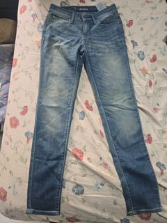 (Category: ) located in . Submitted by santasales (Listing ID 1421718516, Image 1). Description: .