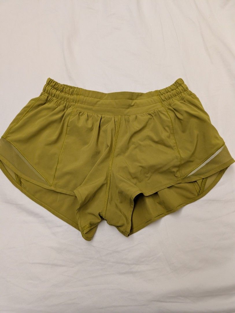 Lululemon Hotty Hot Shorts Size 6 (Category: Activewear) located in Mandaluyong City. Submitted by kiraboo (Listing ID 1421722316, Image 2). Description: - Lululemon running shorts - Vibrant green color - Size 6 - Comfortable elastic waistband - Built-in liner - Small Lululemon logo - low waist - 2.5" - Ideal for running and workouts.