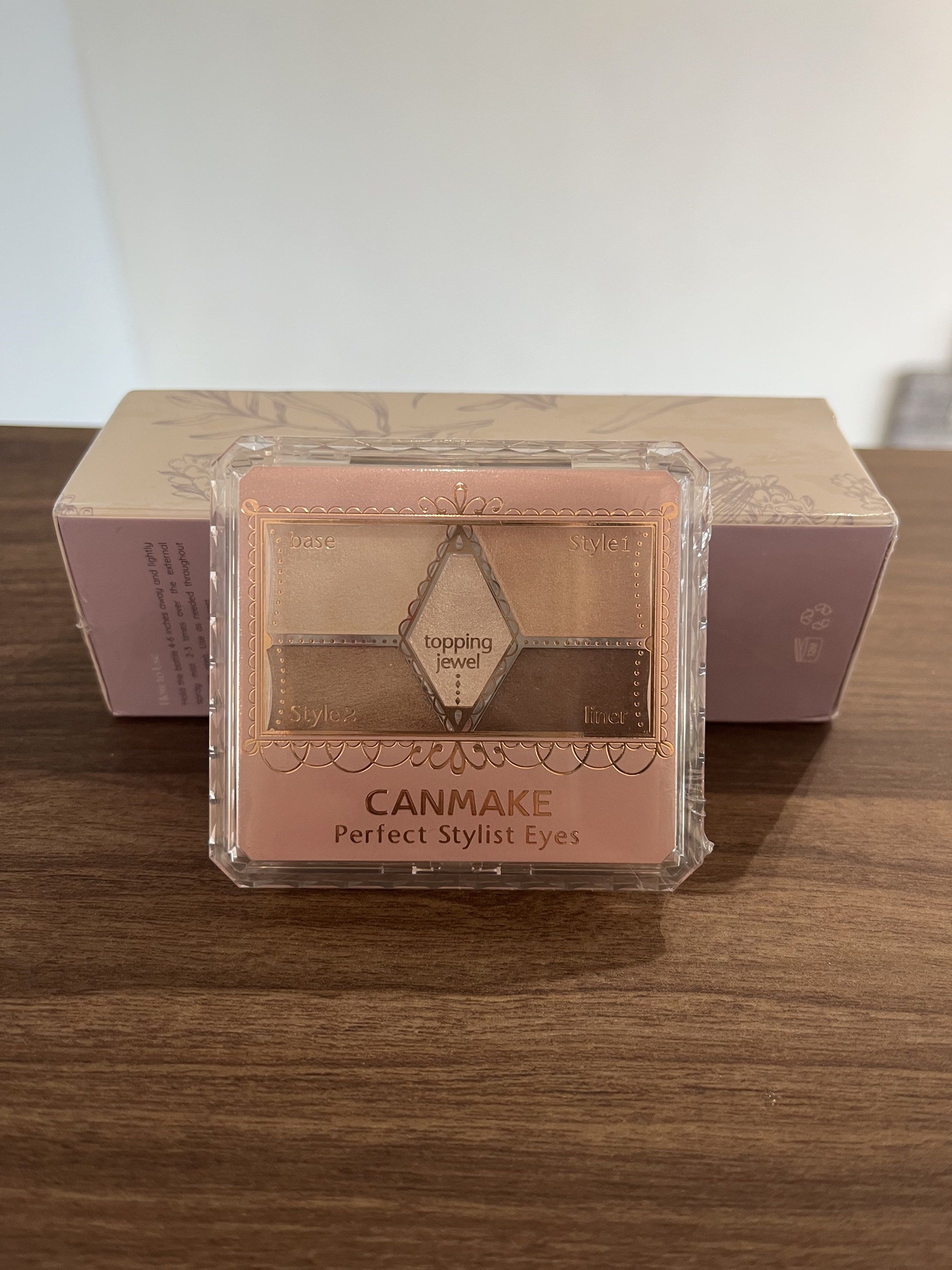 Makeup Items (Category: Makeup) located in Singapore. Submitted by mymangoicecream (Listing ID 1421643010, Image 1). Description: $5 - Canmake $5 - Vaseline Lips $8 - Centella Ampoule $10 - Bloom Intimate Mist Brand new .