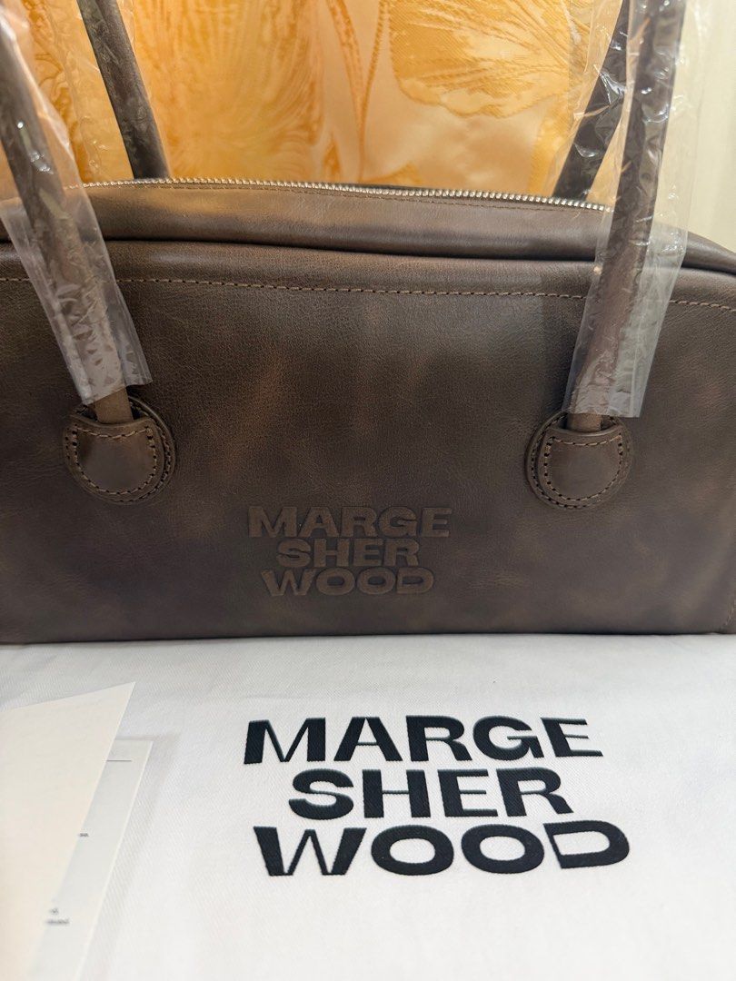 MARGE SHERWOOD Soft Boston EW (Washed brown pull-up) (Category: Luxury Bags & Wallets) located in Cebu City. Submitted by huff.puff (Listing ID 1421700778, Image 2). Description: 💯 Authentic, money- back guaranteed 100% cow leather Brand new ✨ Ready to ship! Free SF within Ph 🤎 Last 4 photos for reference. Ctto 📍 Cebu City.
