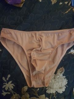 (Category: ) located in . Submitted by epinormous (Listing ID 1421734224, Image 1). Description: .