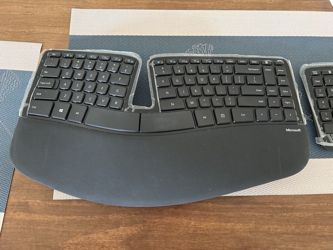 Microsoft Sculpt Ergonomic Desktop Keyboard, Computers & Tech, Parts ...