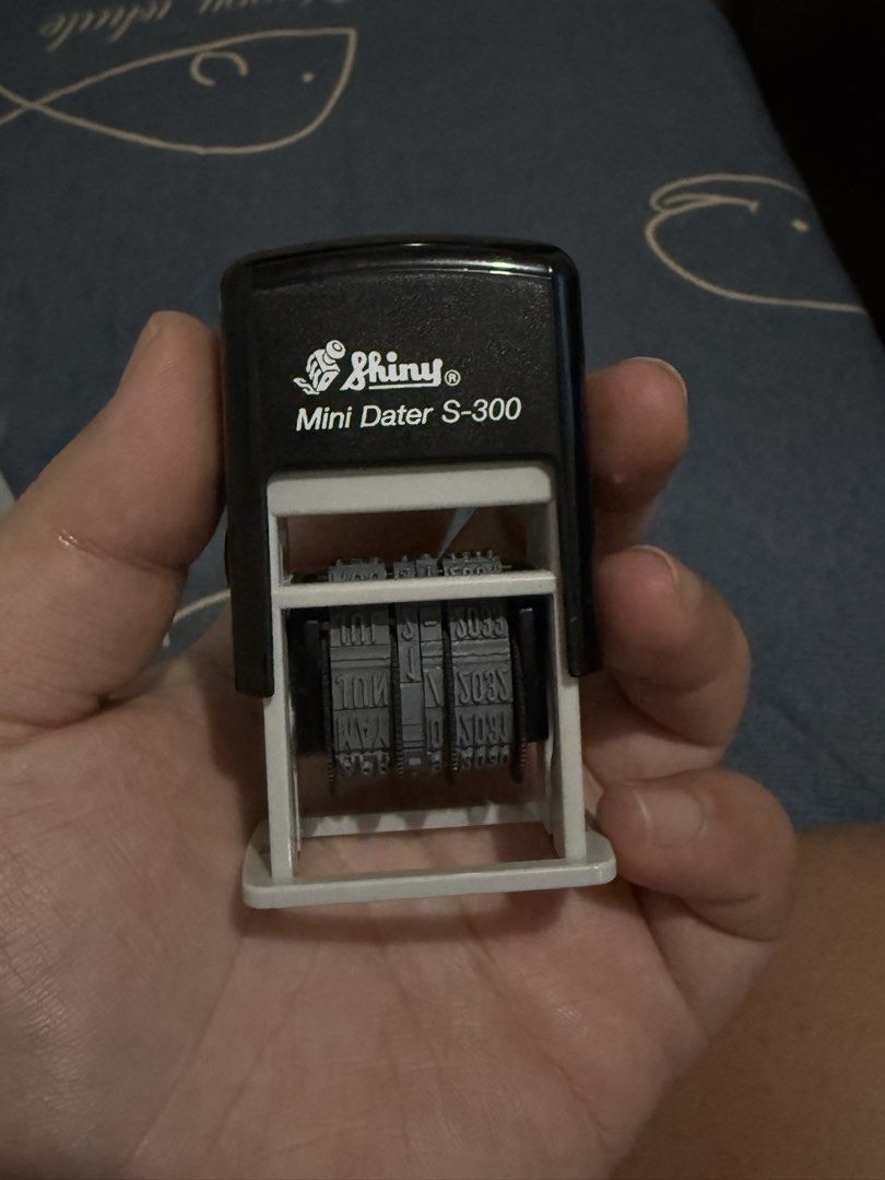 Mini Dater Stamp (Category: Craft Supplies & Tools) located in Quezon City. Submitted by valchoowa (Listing ID 1421674068, Image 2). Description: Mini Date Stamp with 2 inks.
