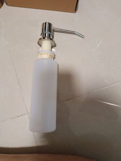 (Category: ) located in . Submitted by angbeesiew (Listing ID 1421713300, Image 1). Description: .