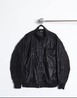 (Category: ) located in . Submitted by ashthriftstore_2 (Listing ID 1421642629, Image 1). Description: .