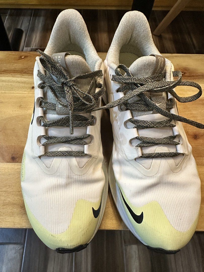 Nike Air Zoom Pegasus 39 Shield (Category: Sneakers) located in Paranaque City. Submitted by applemt (Listing ID 1421630499, Image 3). Description: Original Nike running shoes good for city running and treadmill! Bought from Nike Glorietta #carousave2026.