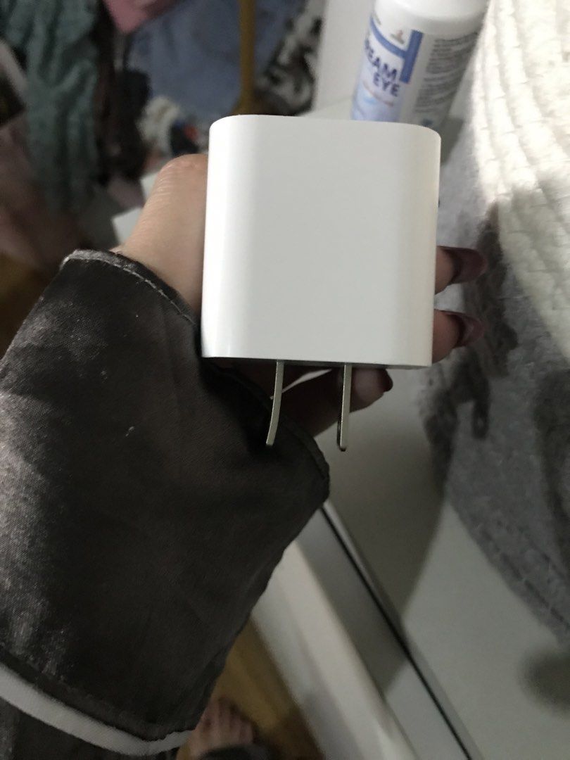Original Type C Adaptor (Category: Chargers) located in Manila. Submitted by athenafinds (Listing ID 1421702799, Image 3). Description: Used twice lang .