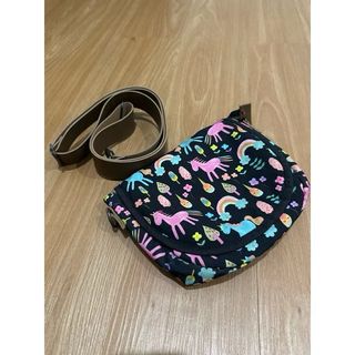 (Kategori: ) berada di . Dikirim oleh amomstuff (ID iklan 1421774874, Gambar 1). Deskripsi: .