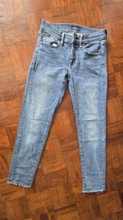 (Category: ) located in . Submitted by shoppersconfession (Listing ID 1421681374, Image 1). Description: .