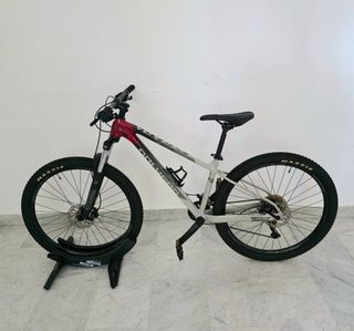 (Category: ) located in . Submitted by cycledome (Listing ID 1421660575, Image 1). Description: .