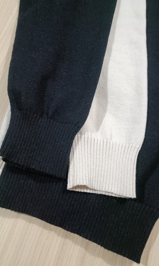Pre-owned Men's Pull Over Shirt Medium Black/Cream Pullover Shirt for Men (Category: Coats, Jackets and Outerwear) located in Quezon City. Submitted by theprelovedgentleman (Listing ID 1408146711, Image 3). Description: The item is in excellent condition. I'm selling it because I don't use it anymore. Product Color Disclaimer: Please note that the color of the product may vary slightly due to photographic lighting or the settings of your device's