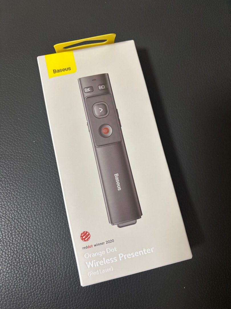 Presentation remote control (Category: Computer Keyboard) located in Singapore. Submitted by willing_buy_willing_sell (Listing ID 1421723613, Image 1). Description: Brand nee.