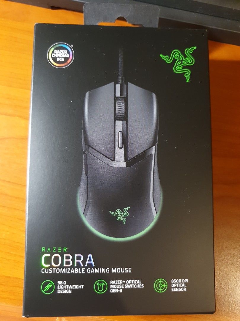 Razer Cobra Customizable Gaming Mouse - Brand New457722421377781761