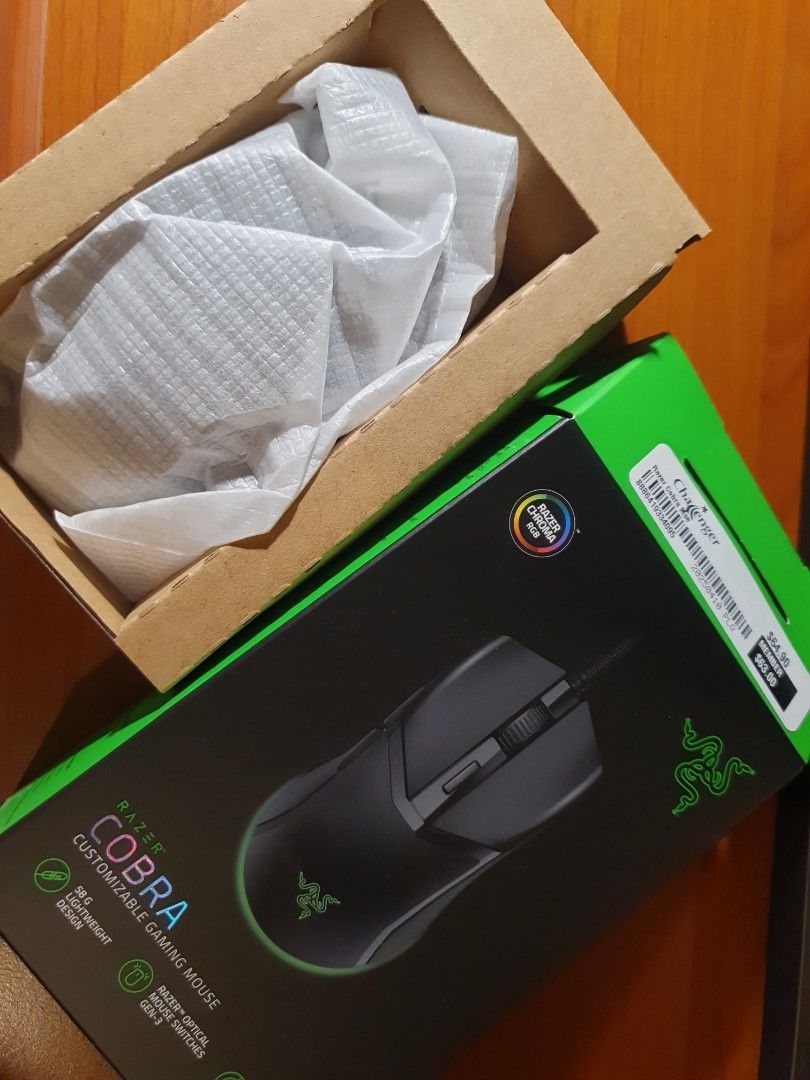 Razer Cobra Customizable Gaming Mouse - Brand New457722421377781760