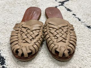 (Category: ) located in . Submitted by shop_zee (Listing ID 1421789662, Image 1). Description: .