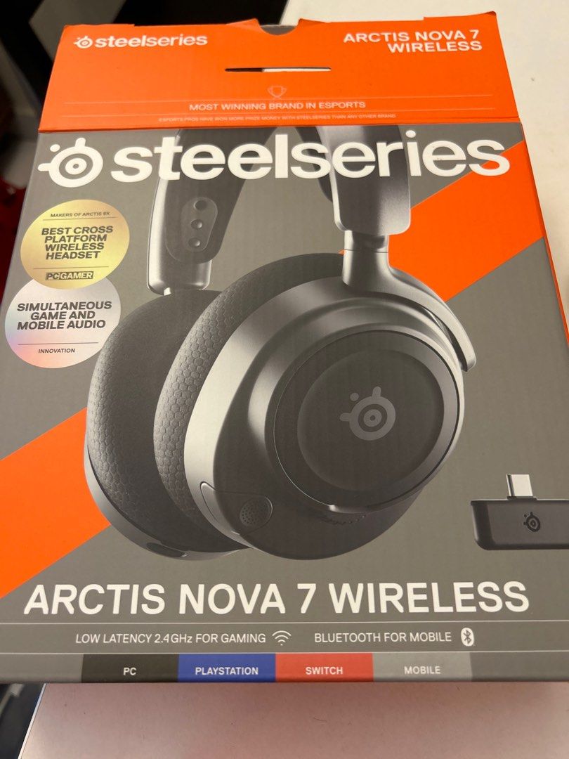 SteelSeries Arctis Nova 7 Wireless Headphones