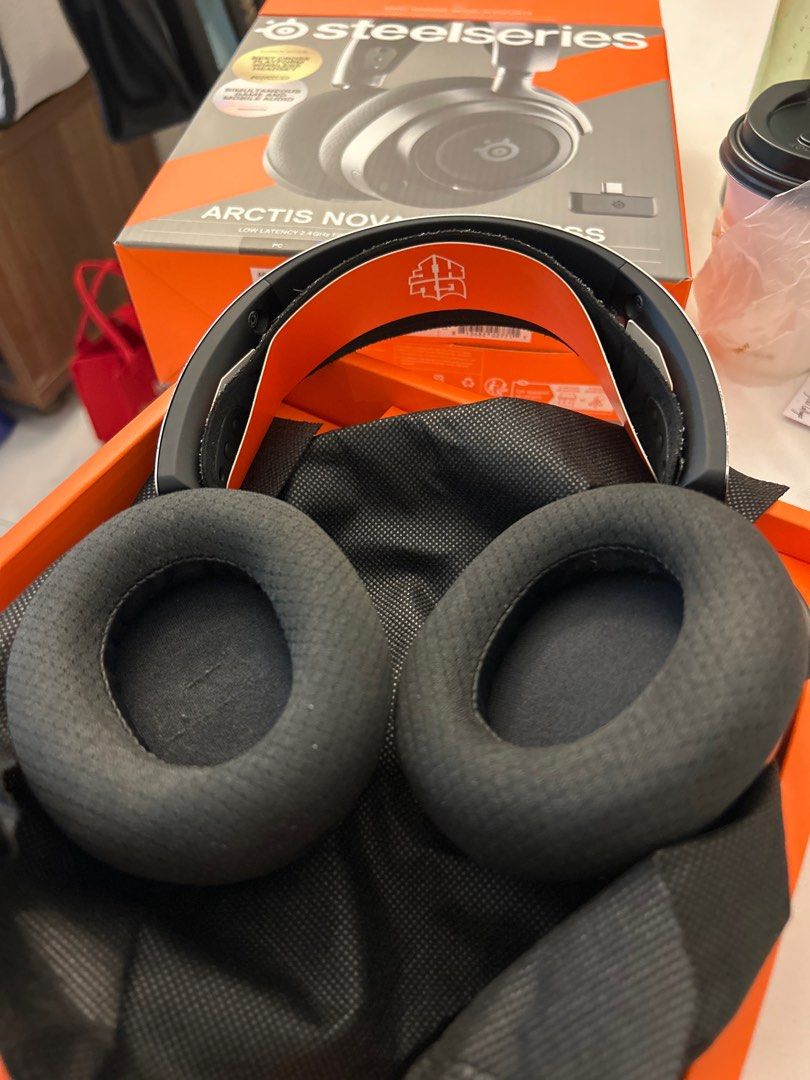 SteelSeries Arctis Nova 7 Wireless Headphones65561384199169112