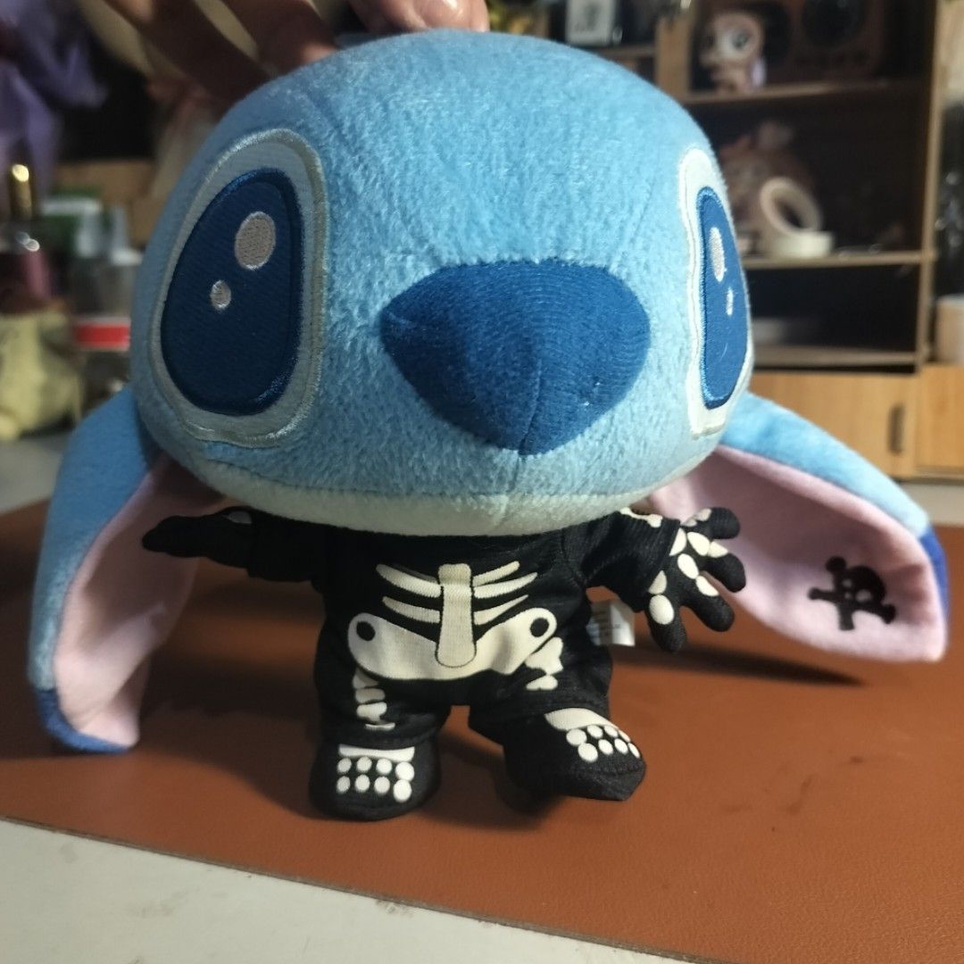 Stitch Plushie ( Skeleton Costume) AUTHENTIC DISNEY BRANDED (Category: Plushies & Soft Toys) located in Bocaue. Submitted by chilly.beans (Listing ID 1421736493, Image 2). Description: A spooky stitch plush 💀👀 - Dressed in a skeleton costume - Floppy large ears - Detailed skeleton outfit - Skull and crossbones design on one ear -6.5" inches Mode of payment: Gcash 💰📲 Buyer will cover the shipping fee 💌 Lalamove 🚥 What you see 👀 is what you 