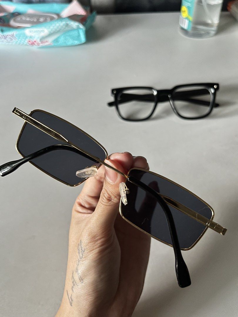 Sunglasses / Eyewear Bundle (3 pcs.) (Category: Sunglasses & Eyewear) located in Manila. Submitted by stuffbyrdj (Listing ID 1421693261, Image 3). Description: No case included Specs are with anti-rad lens.