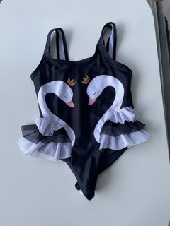 (Category: ) located in . Submitted by lucys100 (Listing ID 1421674597, Image 1). Description: .