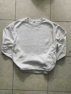 (Category: ) located in . Submitted by khidthrift_shop (Listing ID 1421733922, Image 1). Description: .