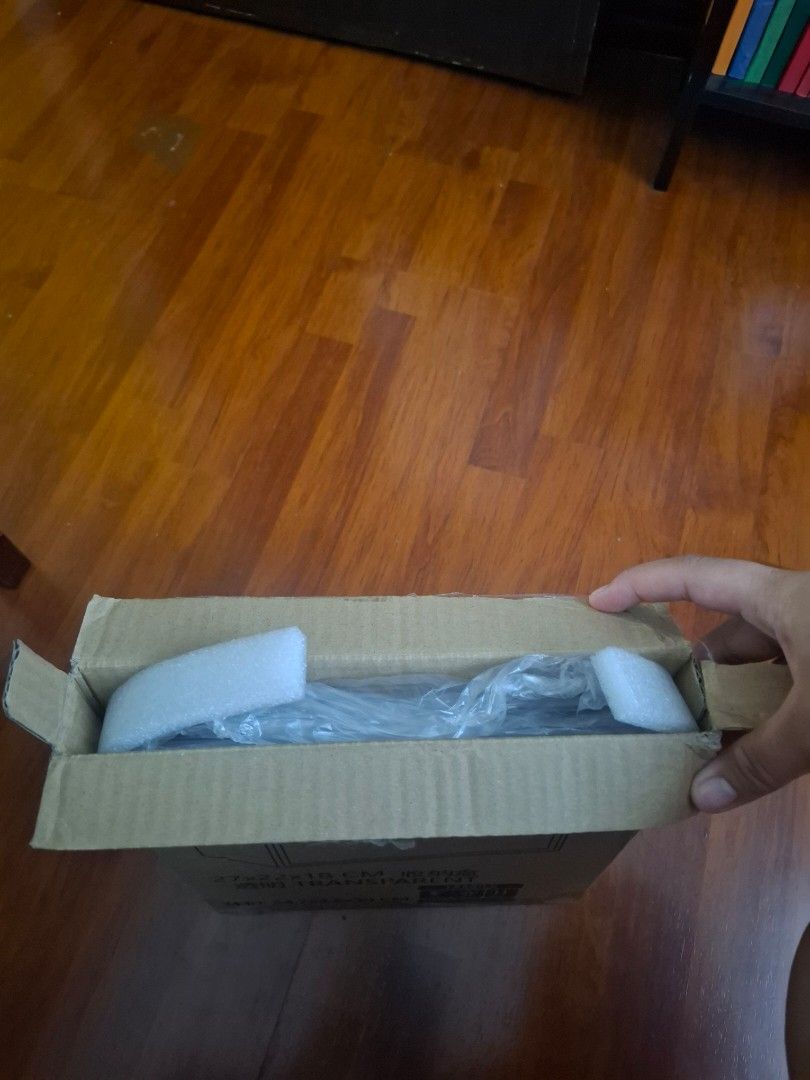 Transparent Storage Box 27x22x18cm (Category: Storage Boxes & Baskets) located in Cavite. Submitted by Kal_07 (Listing ID 1421645343, Image 2). Description: Welcome to our Shop! I'm selling this Transparent storage box. The dimensions are 27x22x18 cm. It is still in its original packaging. The box is marked with the dimensions 24.7x3.5x30 cm. It also has a handle with care label. The box is unopened, but never been used. RFS: Decluttering Courier