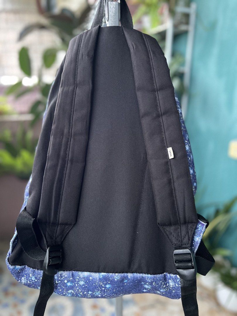 Vans Off The Wall Galaxy Backpack (Category: Backpacks) located in Cavite. Submitted by slumbermanila (Listing ID 1421727581, Image 3). Description: -signs of use - Vans galaxy print backpack - Main compartment - Adjustable shoulder straps - Vans logo zippers - Black back panel and straps - Interior shows some wear - YKK zipper.