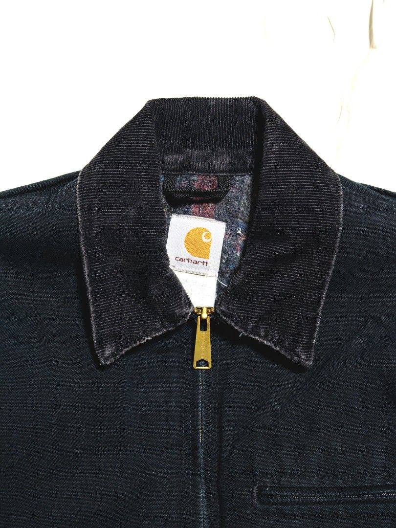 Vintage Carhartt Detroit Jacket J01 (Category: Coats, Jackets and Outerwear) located in Davao. Submitted by tryn4get (Listing ID 1421677451, Image 2). Description: Vintage Carhartt J01 BLK Jacket Size 36 XS/SMALL (RARE Mint Condition) HARD TO FIND BANGER PIECE Measurements: 20" pit-to-pit 25" length 23.5" sleeves ❗Please check the item before you make your purchase ❗No returns/exchanges.
